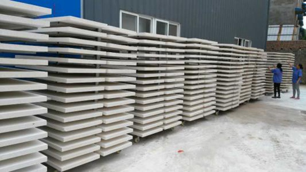 批發(fā)巖棉保溫管