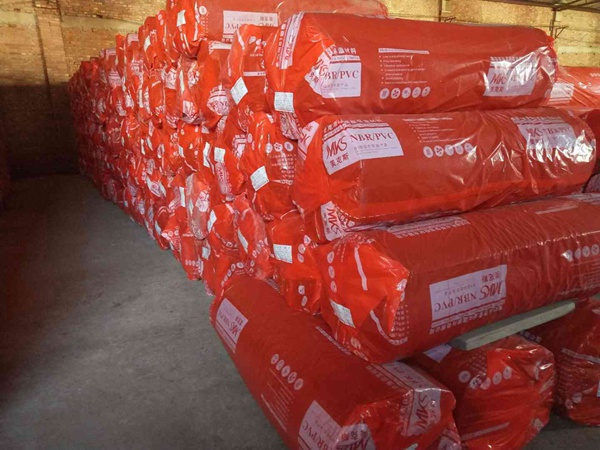 泡沫玻璃管廠家直銷